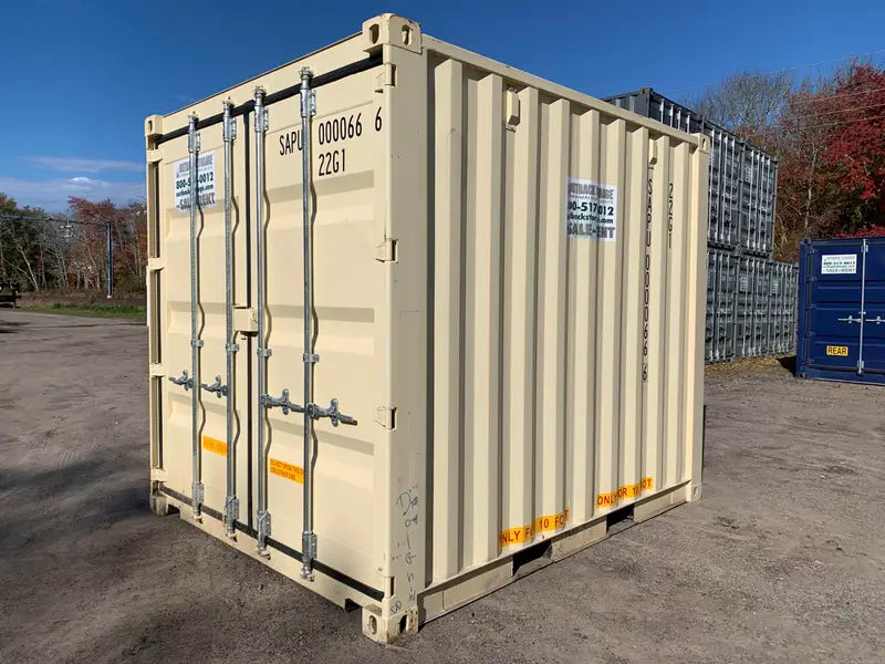 Semi-neuer See-/Lagercontainer, 3 m x 2,4 m x 2,6 m hoch – wind- und wasserdicht – BEIGE