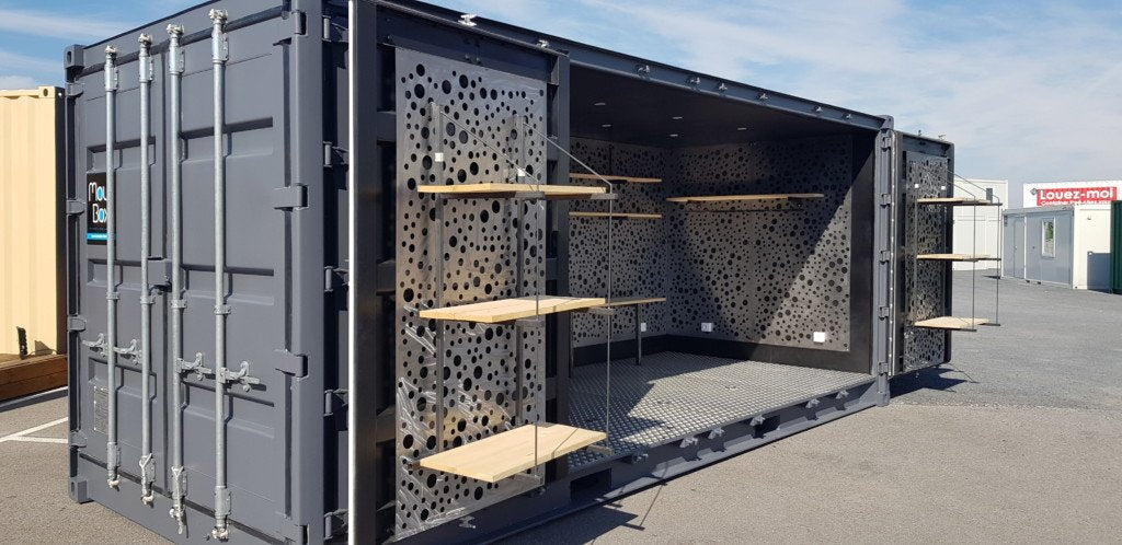 20-FUß-TROCKENFRACHTCONTAINER MIT SEITLICHER ÖFFNUNG „SHOP-BOX“