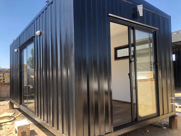 MODULARES WALNUSSHÜTTE 18M²