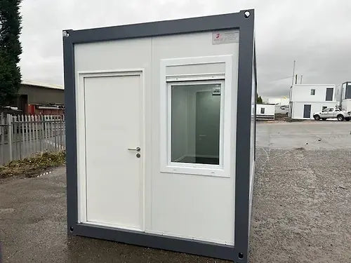 6-Meter-Bürocontainer