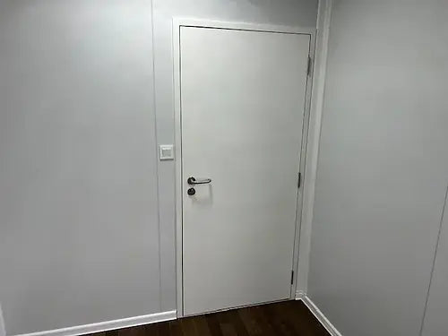Standardbürocontainer mit 3 Fenstern