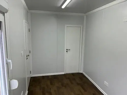 Standardbüro mit Bad/Abstellraum