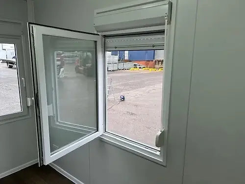 Standardbüro mit Bad/Abstellraum