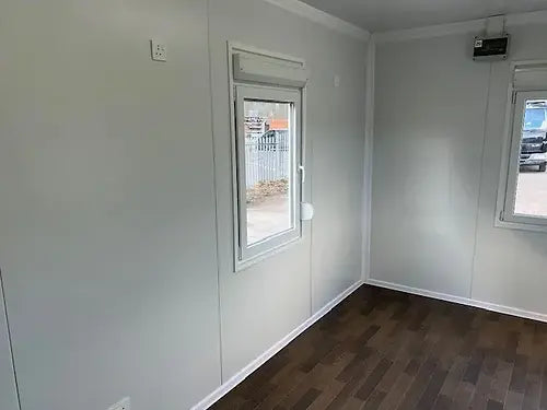 Standard-Bürocontainer mit WC