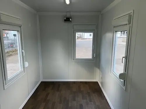 Standard-Bürocontainer mit WC