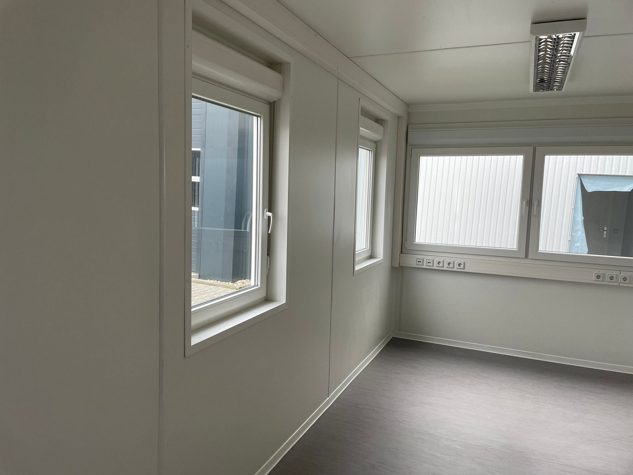 BÜROCONTAINER 6X3