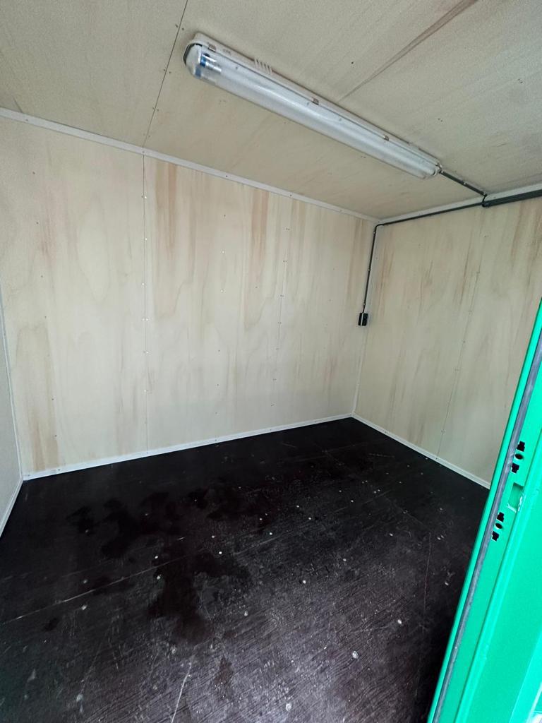 20-FUSS-KOMBI-CONTAINER