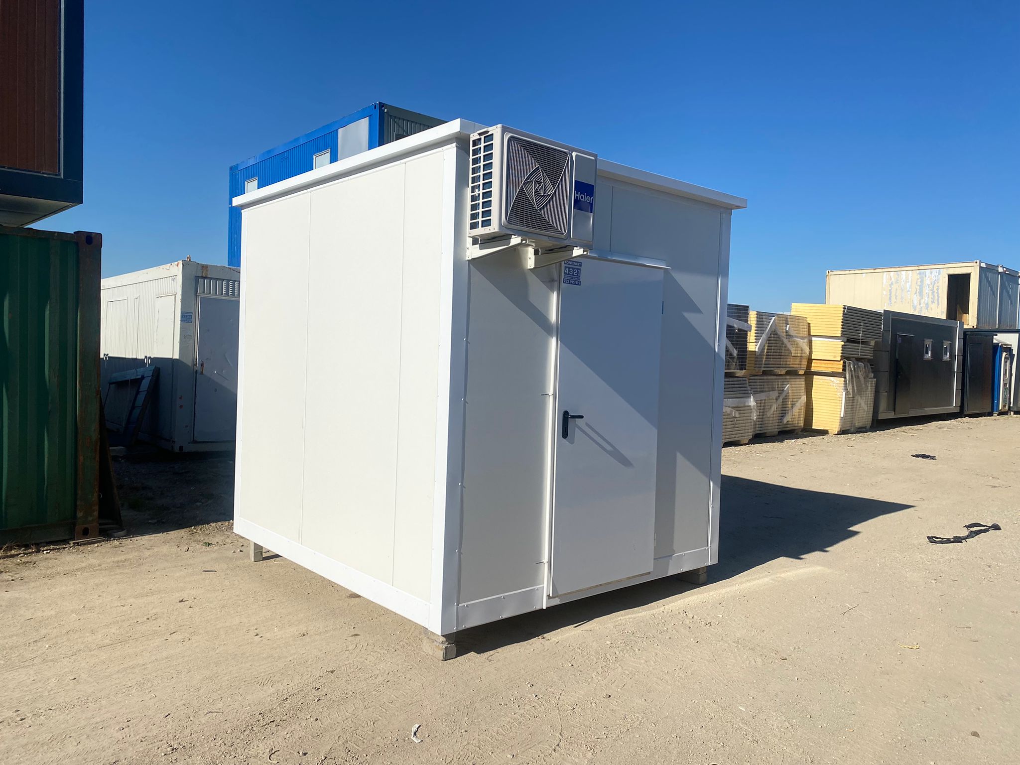 SERVERRAUM-CONTAINER 250×280 MIT KLIMAANLAGE