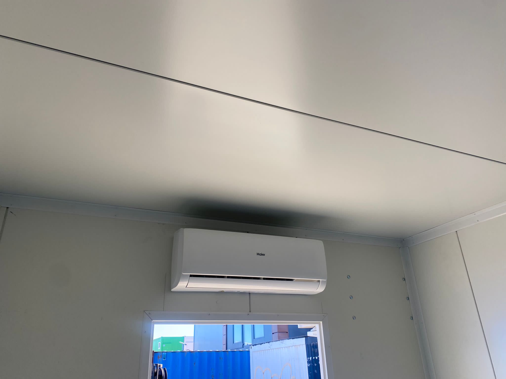 SERVERRAUM-CONTAINER 250×280 MIT KLIMAANLAGE