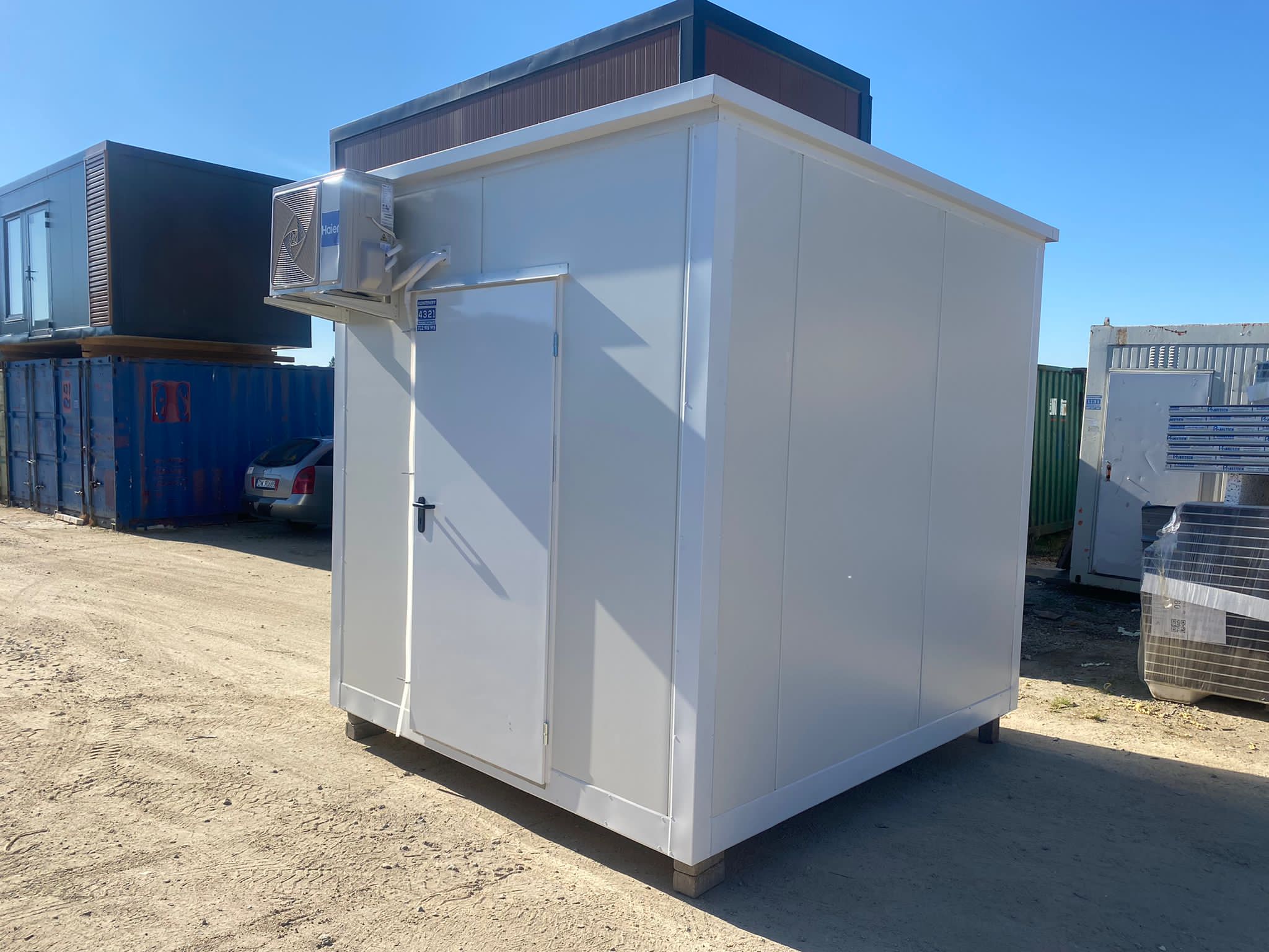 SERVERRAUM-CONTAINER 250×280 MIT KLIMAANLAGE