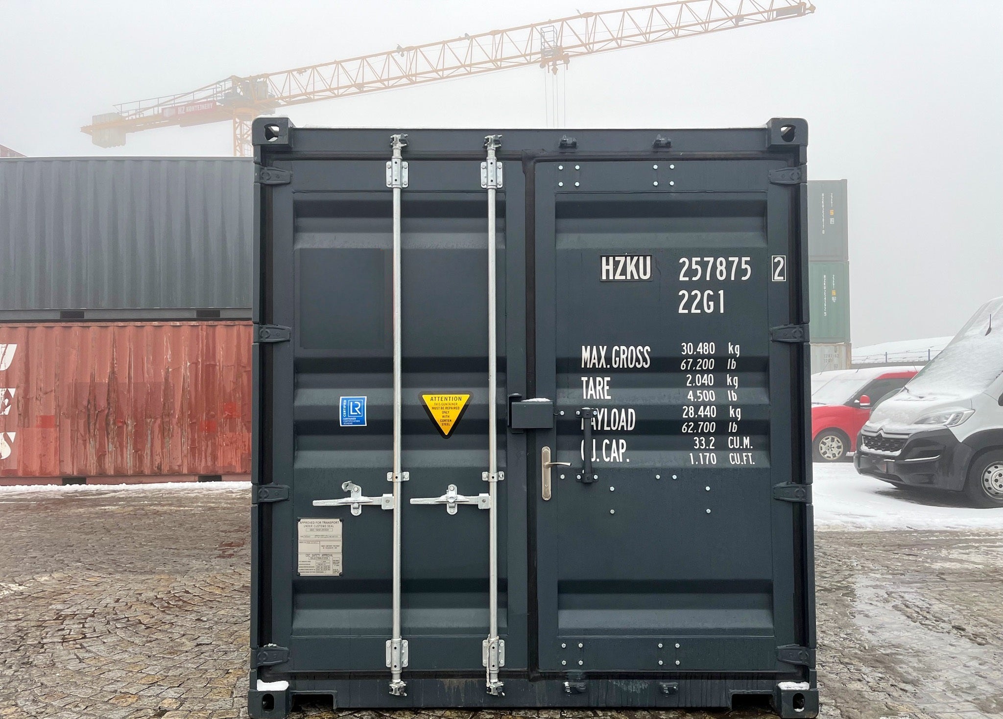 6-Meter-Container mit Rolltor und Eingangstür RAL 7016
