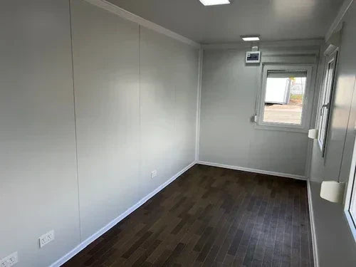 Standardbürocontainer mit Fenster