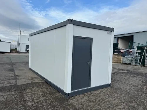 Standardbürocontainer mit Fenster